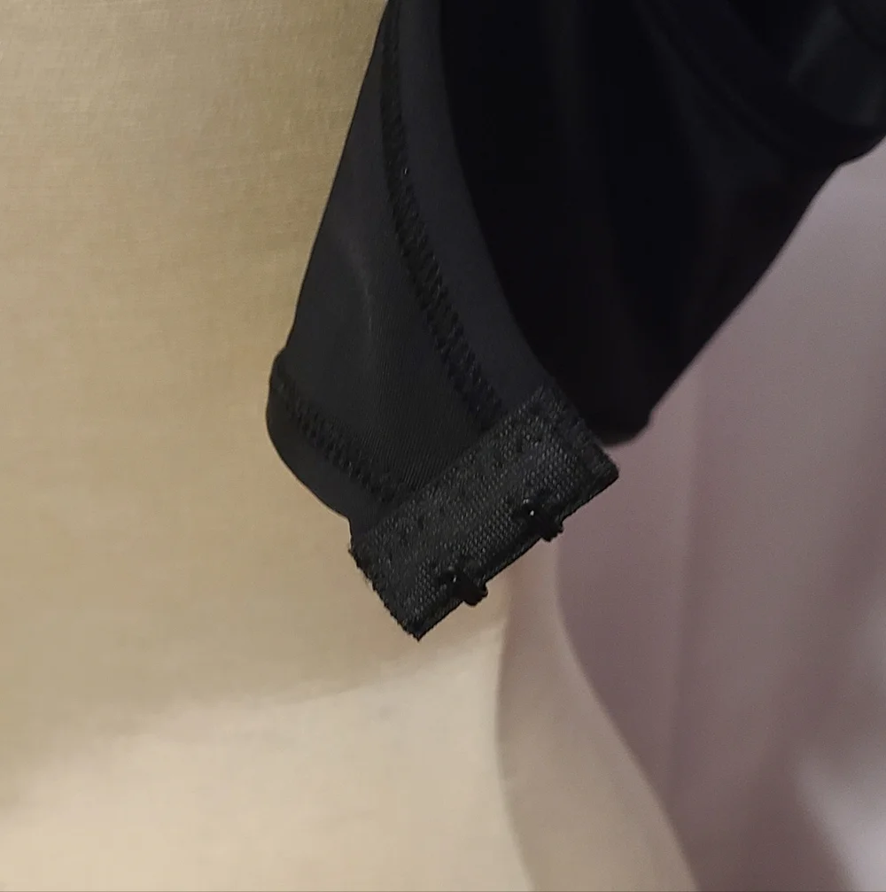 Tahari Black Moulded Wireless Bra - Picture 6 of 11
